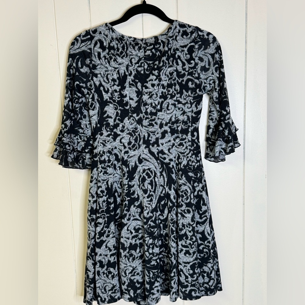 Chris McLaughlin Long Sleeve Ruffle Dress 4P - Picture 3 of 8